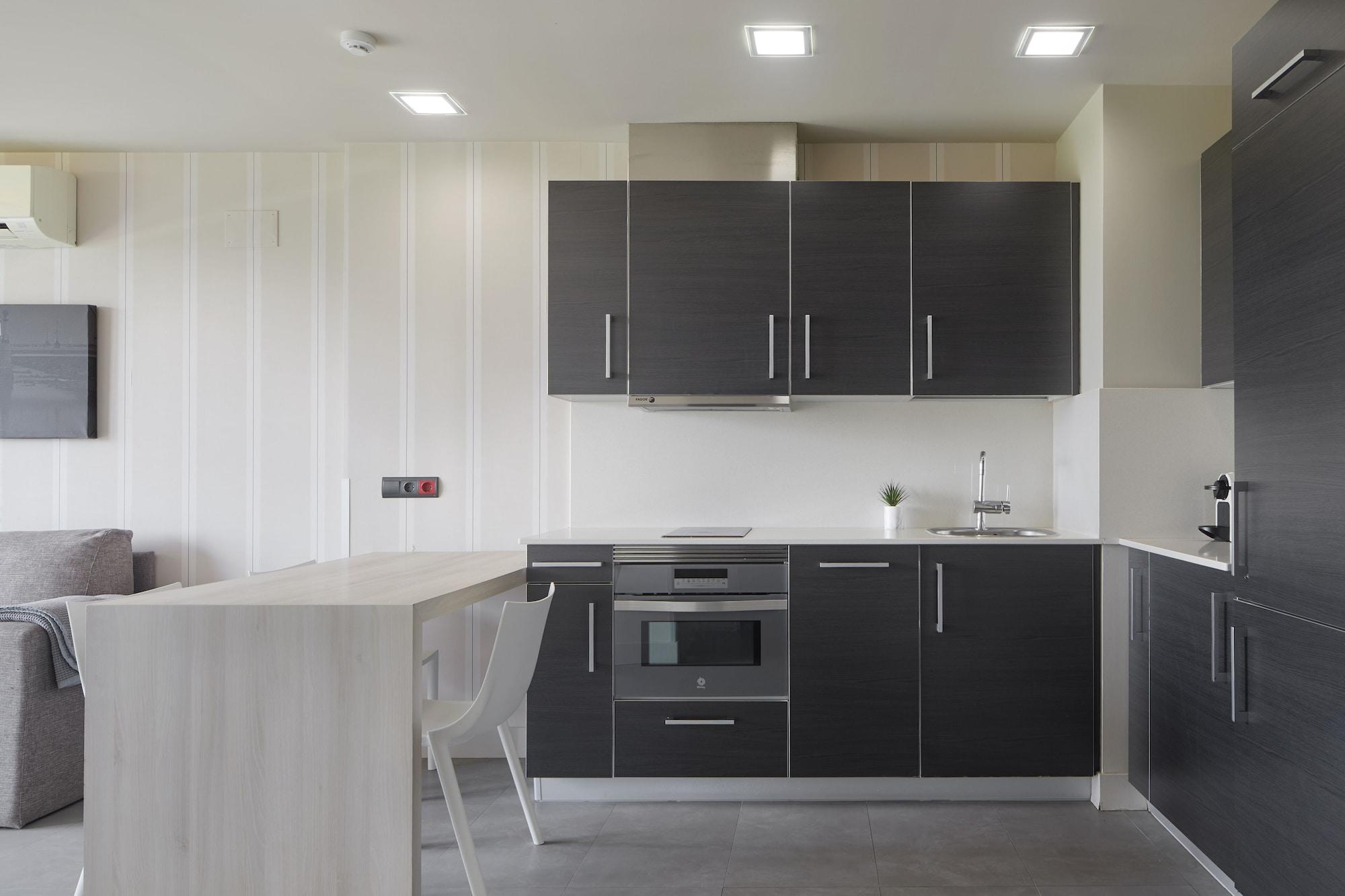 Irenaz Resort Apartamentos Сан Себастиан Екстериор снимка