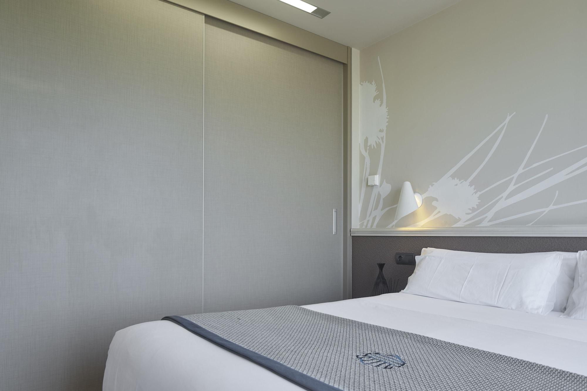 Irenaz Resort Apartamentos Сан Себастиан Екстериор снимка